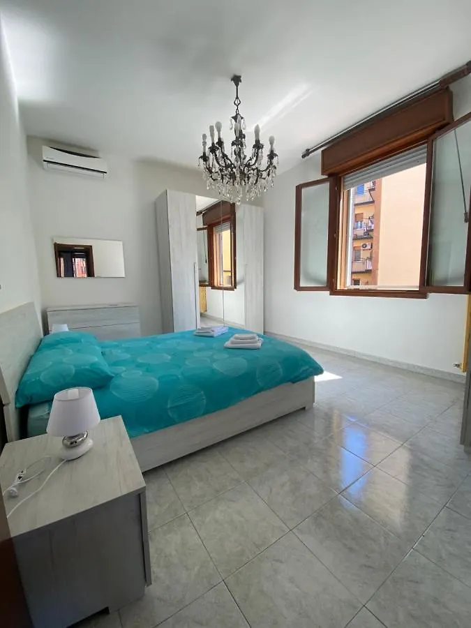 M.G. Home 2 A Un Passo Da Tutto contacts