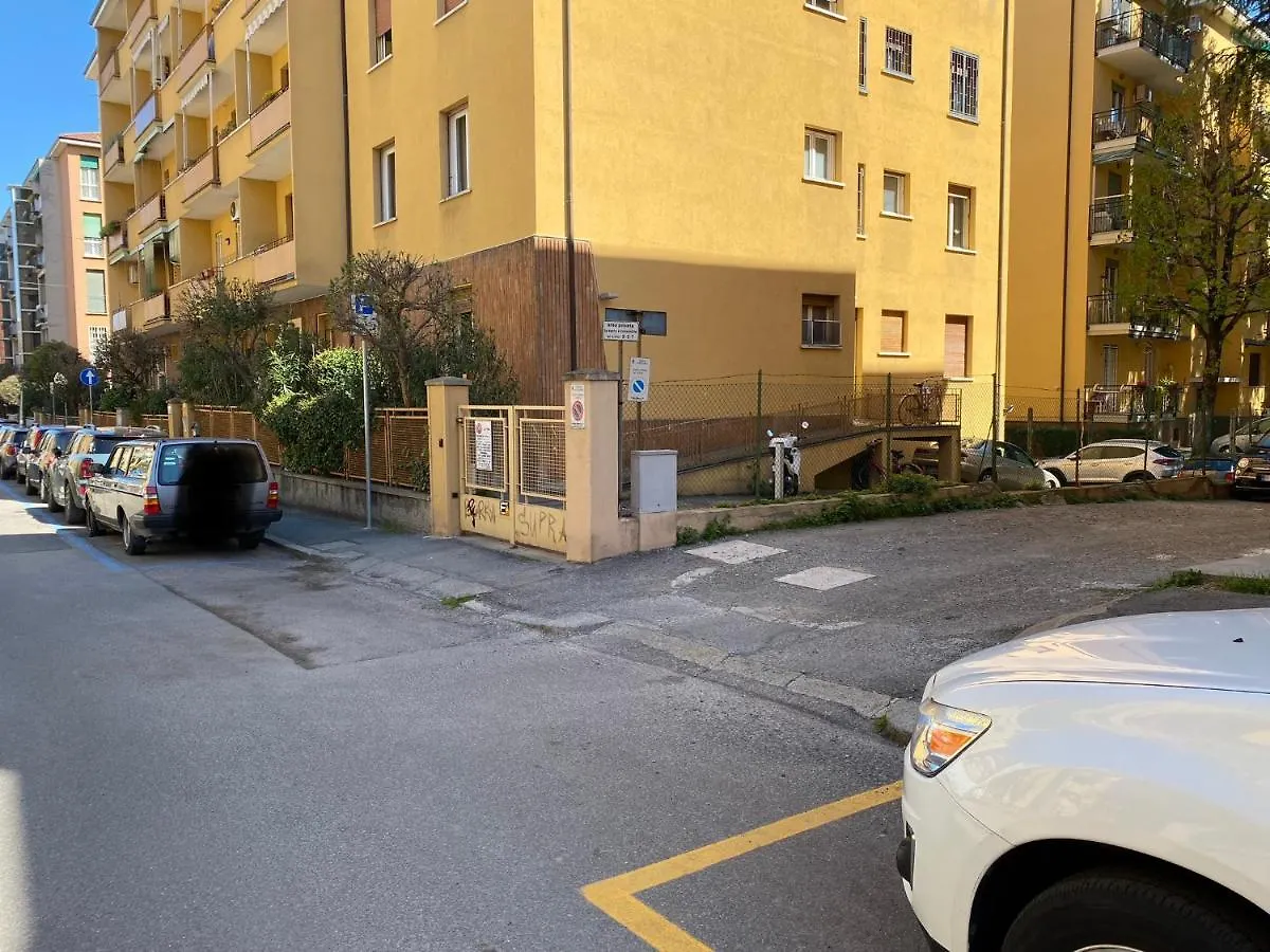 M.G. Home 2 A Un Passo Da Tutto Bologna 0*,  Italy