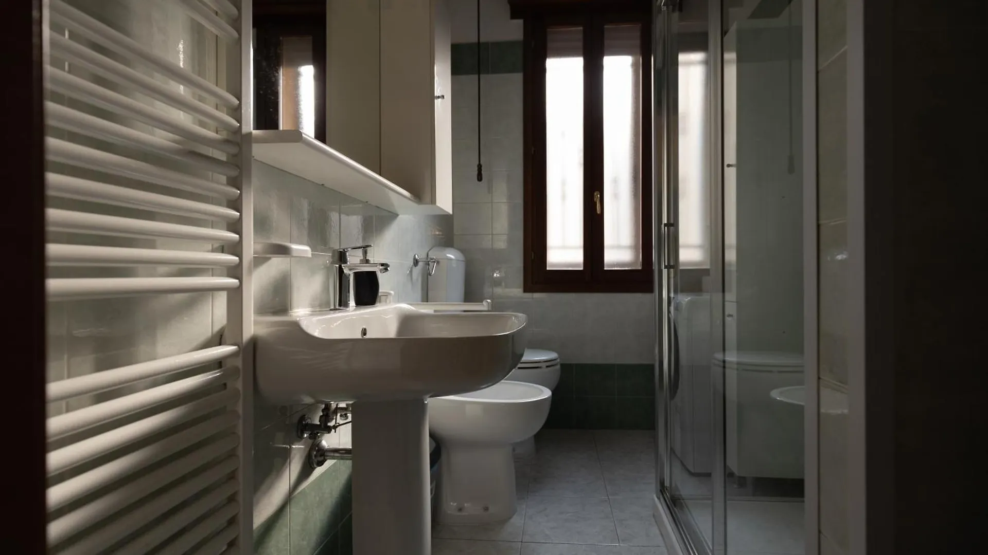 M.G. Home 2 A Un Passo Da Tutto Bologna Italy